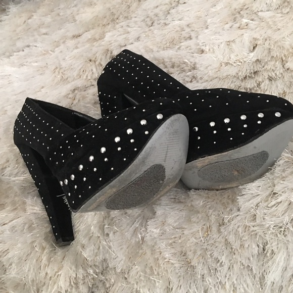 Black Studded Faux Suede Platform Pumps Size 7 - Picture 4 of 7